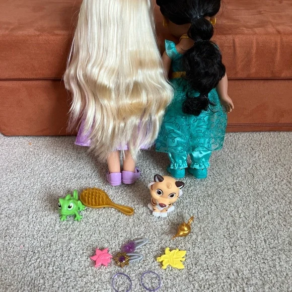 Large Disney Princess Dolls - Picture 2 of 3